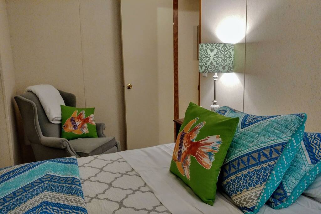 Front Bedroom