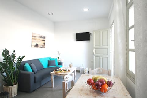 Luxury Vacation Villa  Irene with private juccuzi
