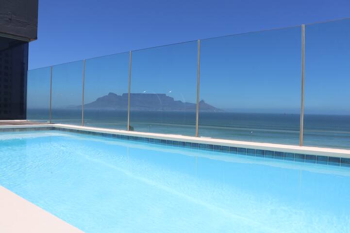 Stunning view, private pool and glorious sunsets gallery image 2