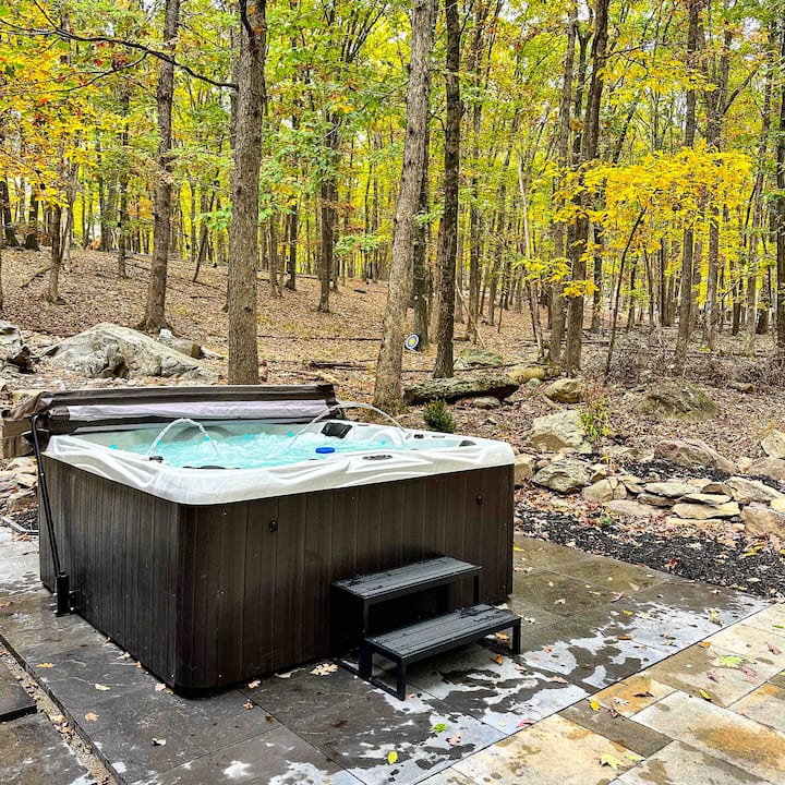 Mahogany Sun Manor | Hot Tub | Theater Room - Stroudsburg, PA