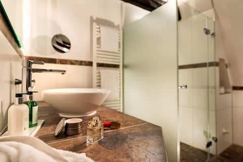 Double room Deluxe 2