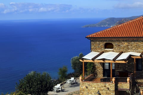 Casale Santa Rosalia Charme Villas and Rooms 2