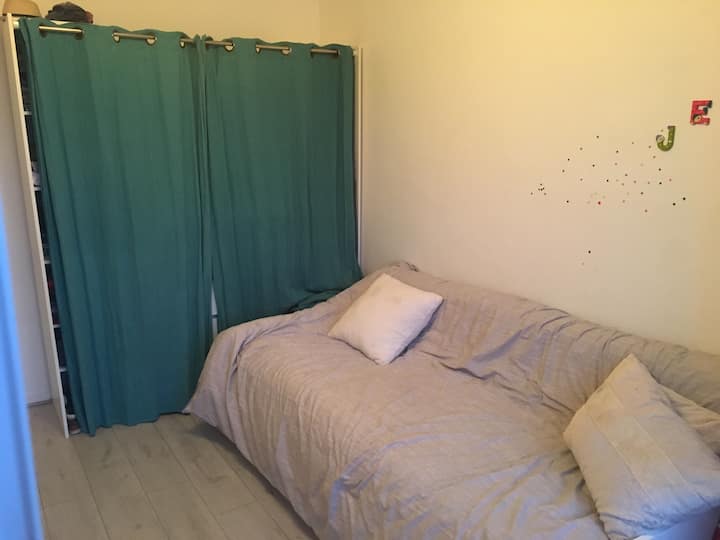 宜家双人家具床卧室