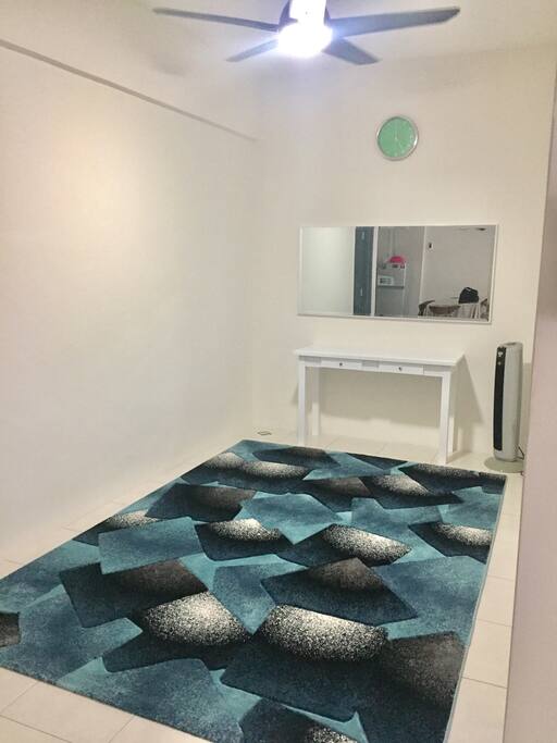Large mirror placed in study area.
