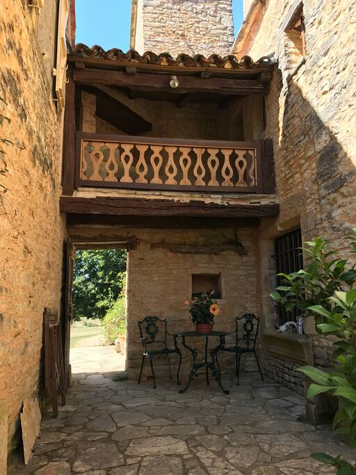 Connecting gallery between the Main House and the Bakery