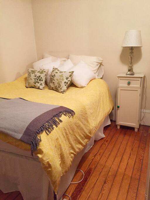 cozy bedroom