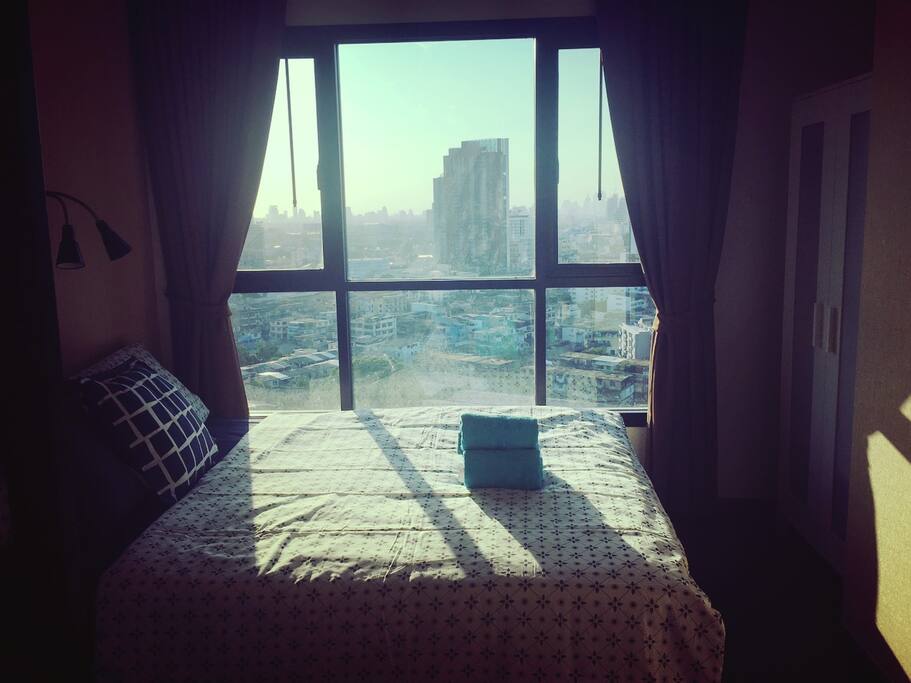 Bedroom with a stunning view.