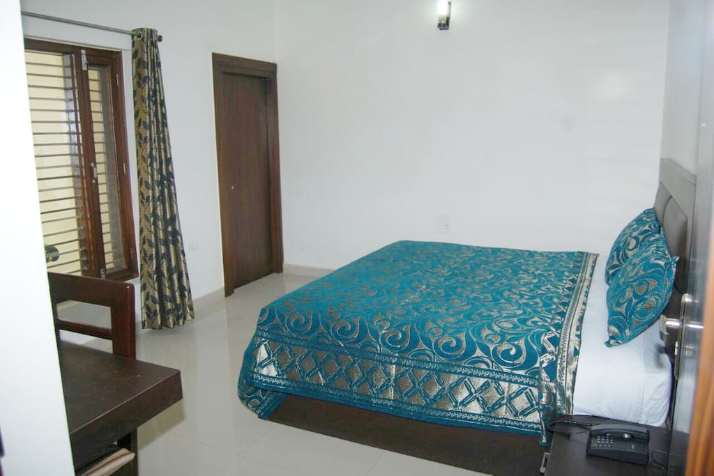 DOUBLE-BEDROOM