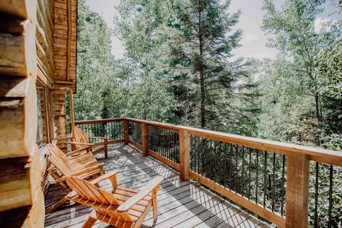 Log Cabin in the Woods