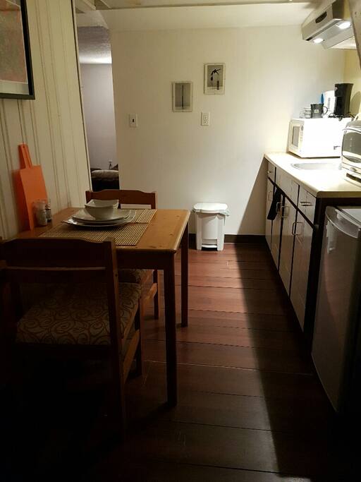 Cosy kitchen.