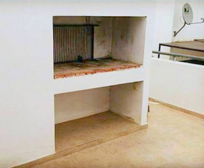 Asador propio (no se comparte con otras unidades)