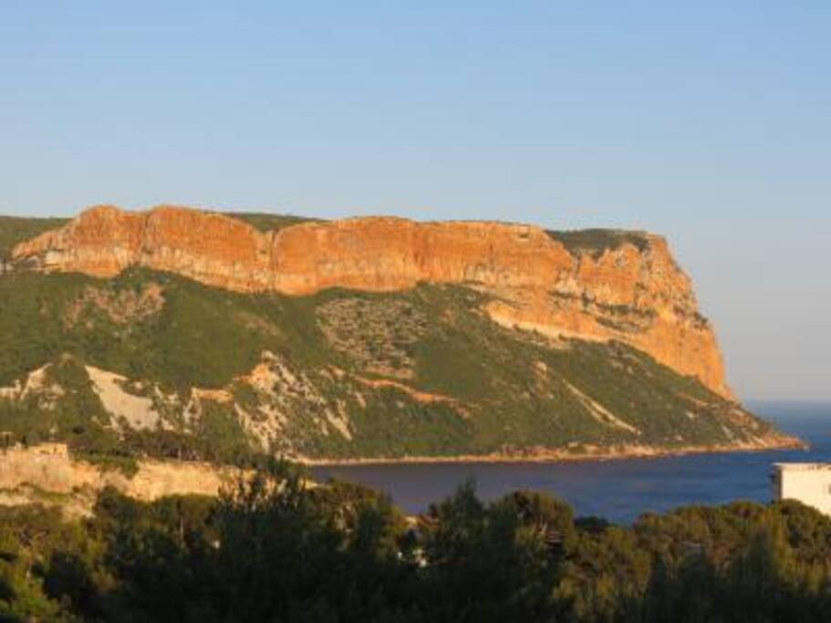 Vue depuis l'appartement au coucher du soleil