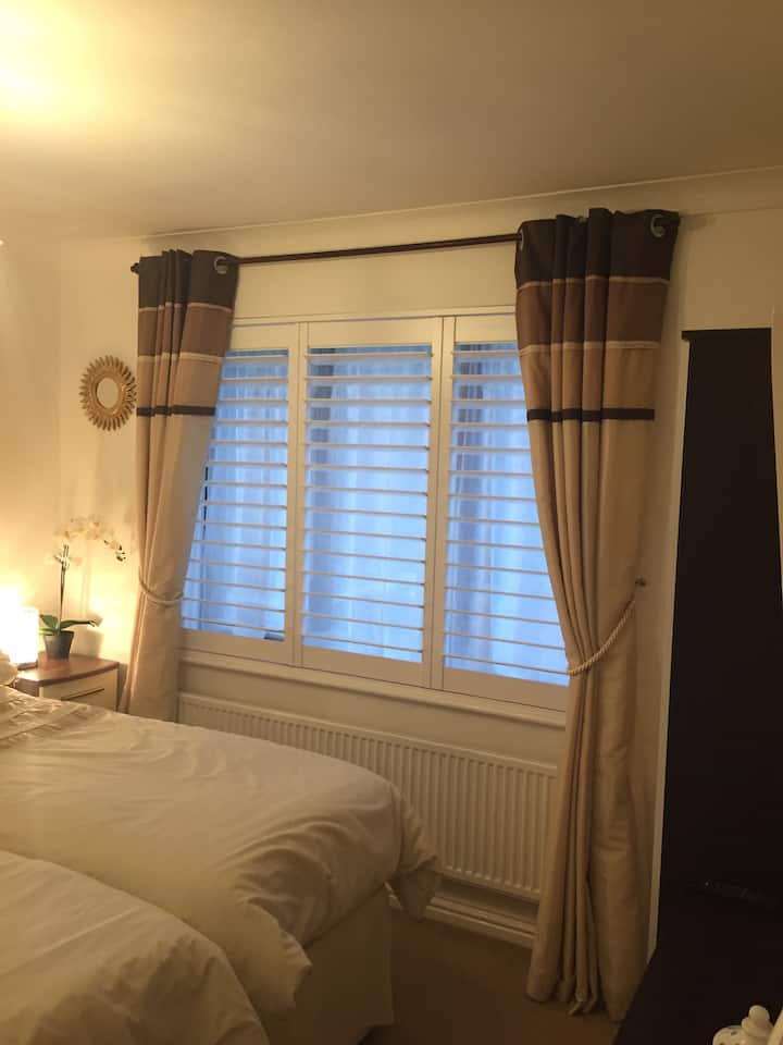 10 Best Airbnb Vacation Rentals In Saffron Walden, UK Updated 2024