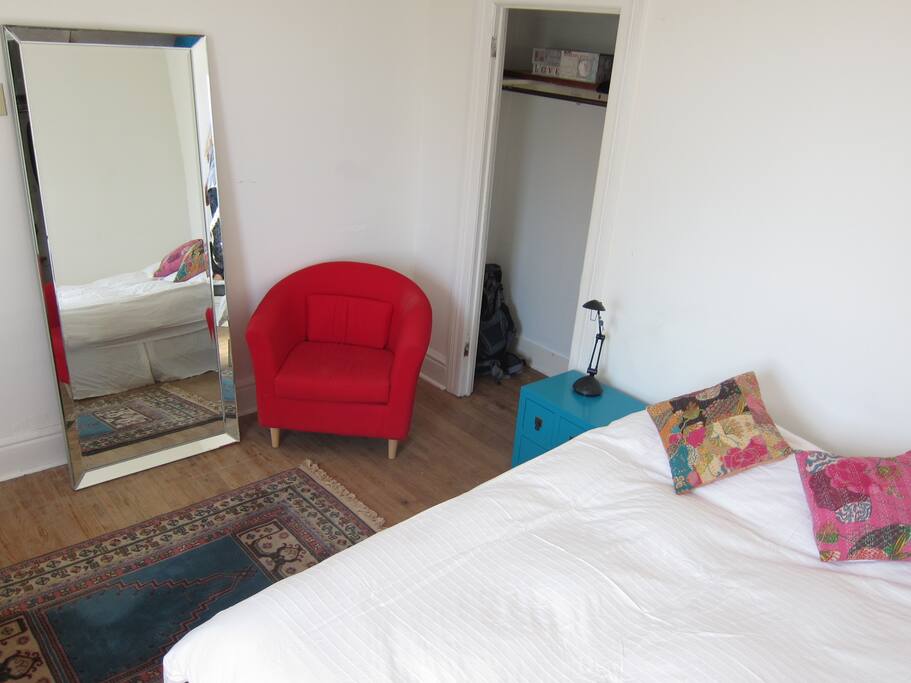 Full mirror, closet, comfortable bed