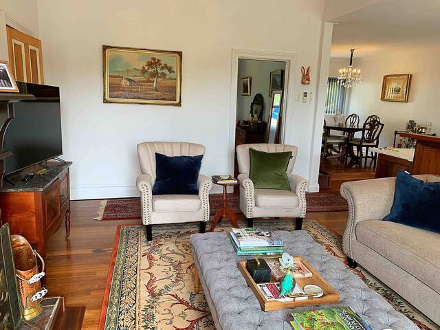 Chelsdon Cottage ~ 400 meters to town gallery image 5