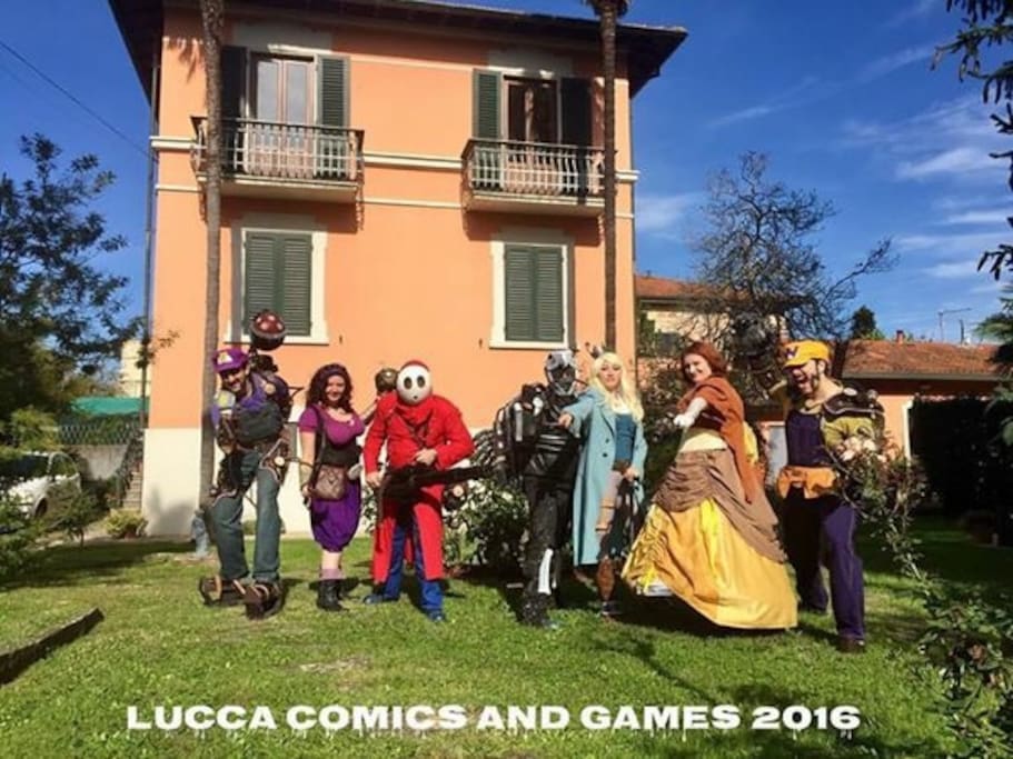 Villa Gilli hosting Lucca Comics and Games Cosplayers
