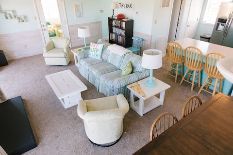 Popular Airbnb listing: Walk to Beach, Ice Cream, Dowdy Park + Tortugas in Nags Head
