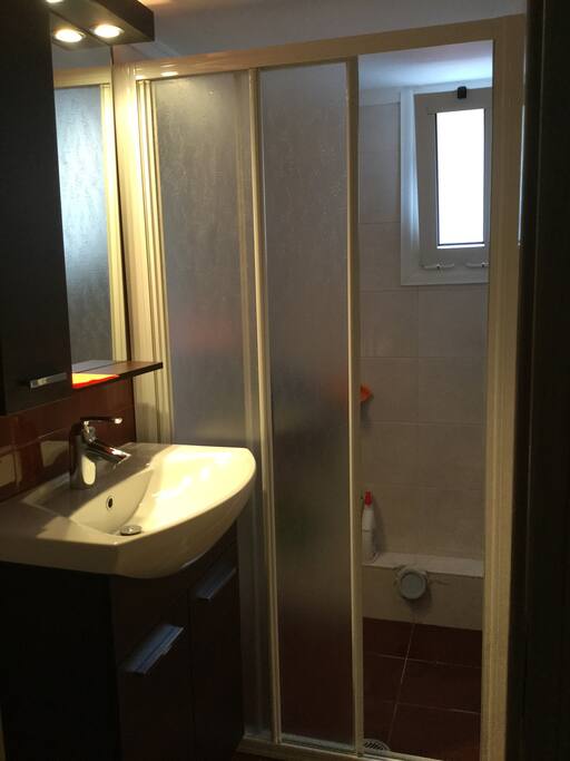 Shower bathroom daylight