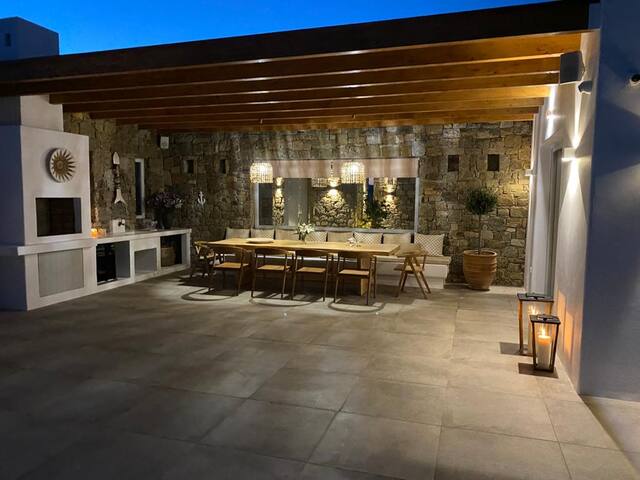 Blue Orchid Villa Mykonos gallery image 4