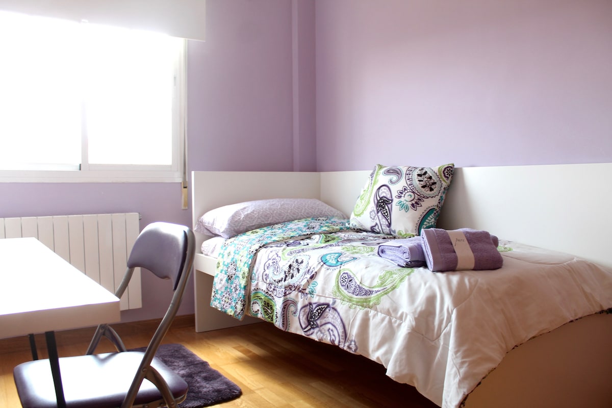 Spálňa s manželskou posteľou na 2. poschodí (2 jednolôžka)