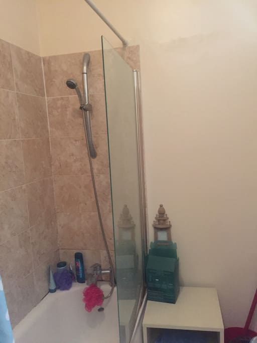 Bathroom/Shower
