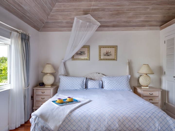 საძინებელი 1