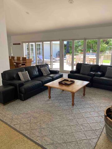 Blair Court Beach House gallery image 3