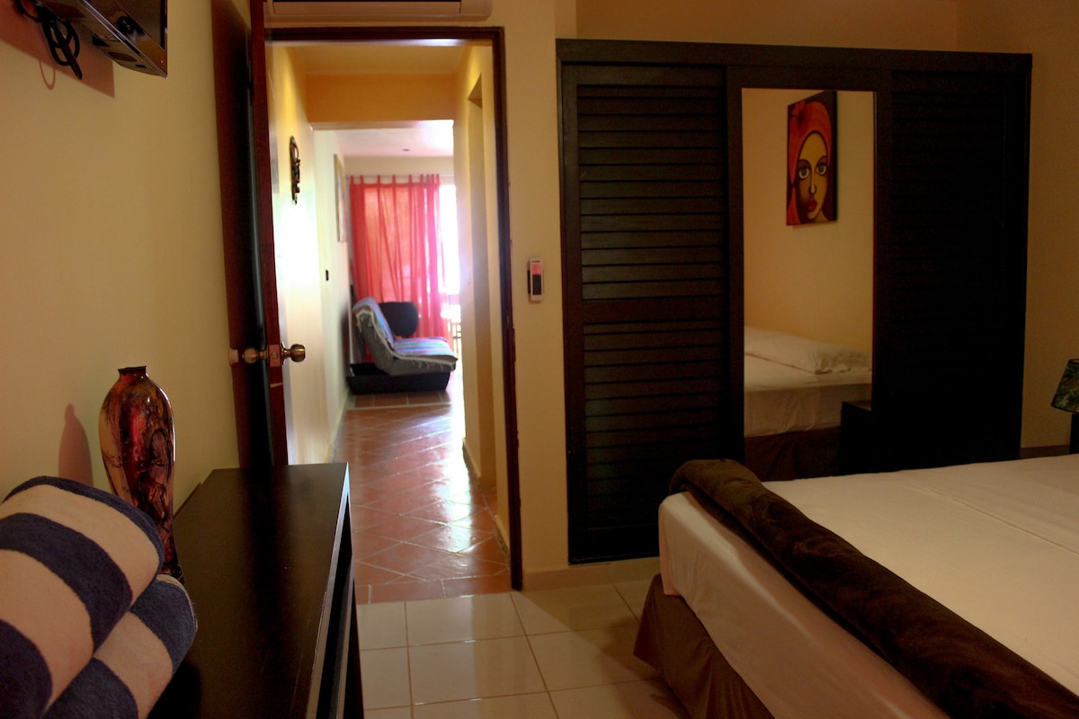 Successful Airbnb property: Dream vacation best condo in Playa in Paraíso Del Carmen