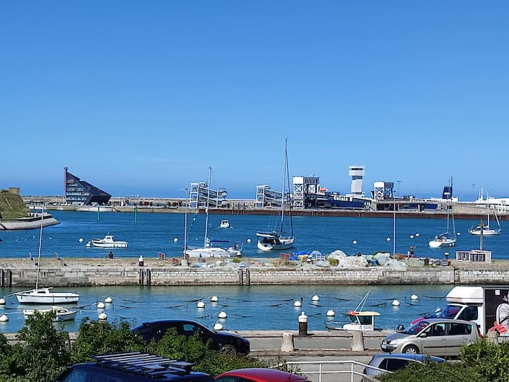 Calais Holiday Rentals & Homes HautsdeFrance, France Airbnb