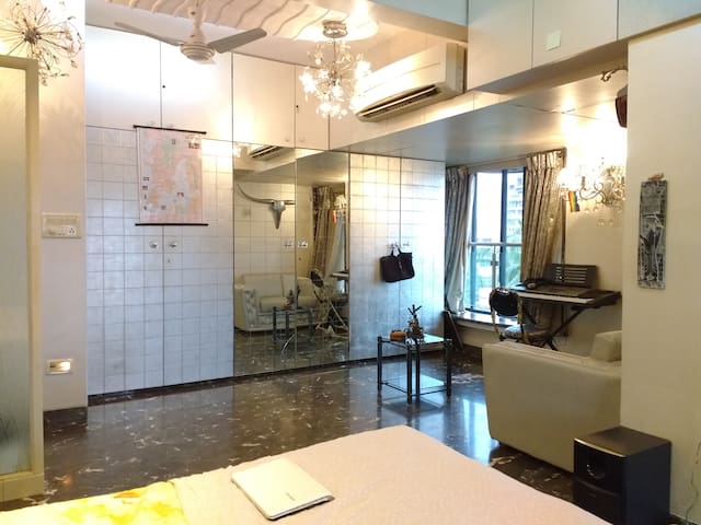 1 large room with private bathroom