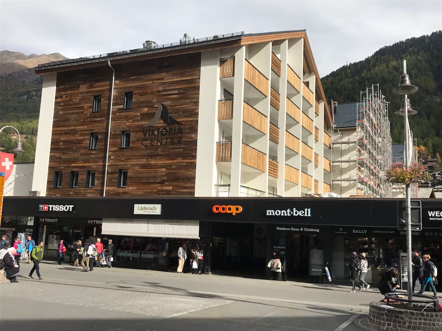 Neue Fassade 2017, Sicht vom Bahnhofplatz