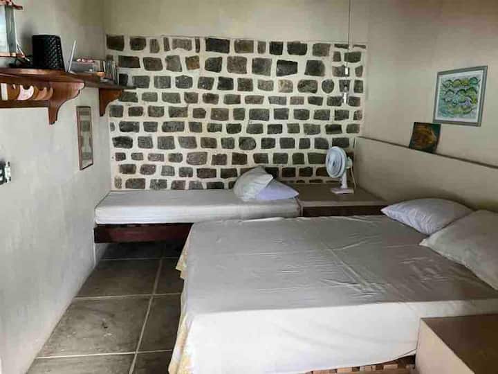 suíte 2 casa mangueira | suíte 2 casa na árvore de manga