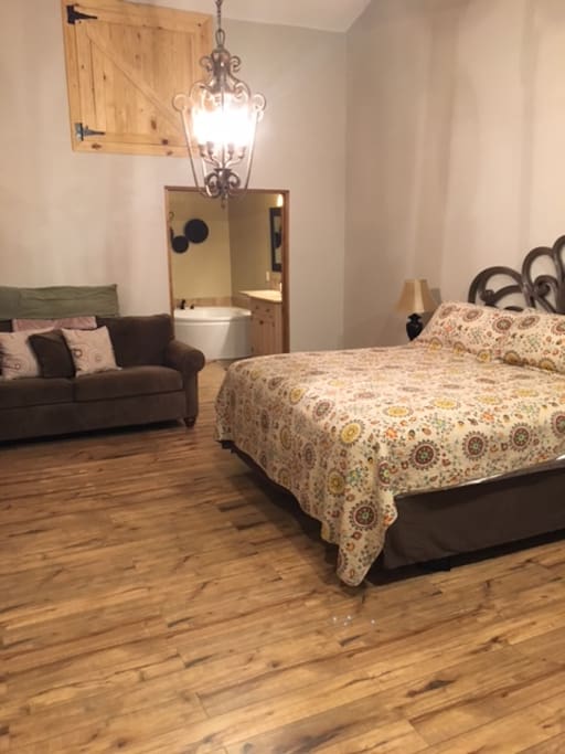 Master Bed/Bath