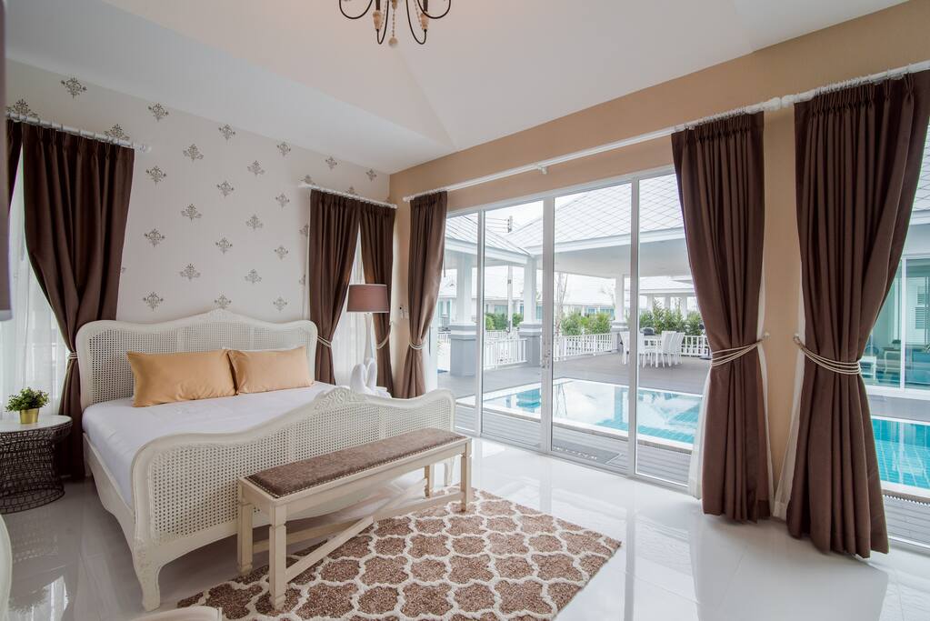 ห้องนอนMaster-Pool View