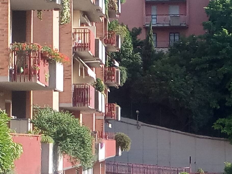 L'esterno del condominio