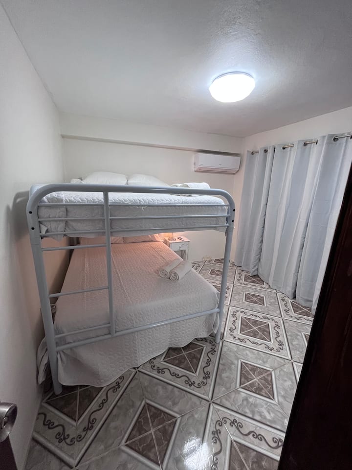 غرفة النوم 2