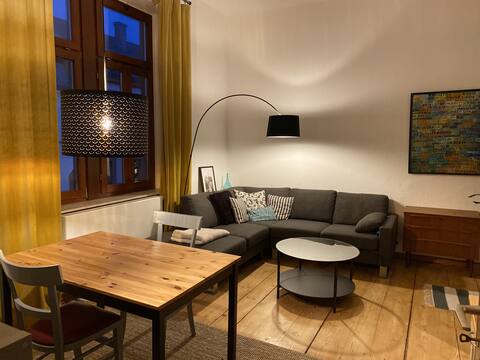 Charming 2-room apartment in the trendy district