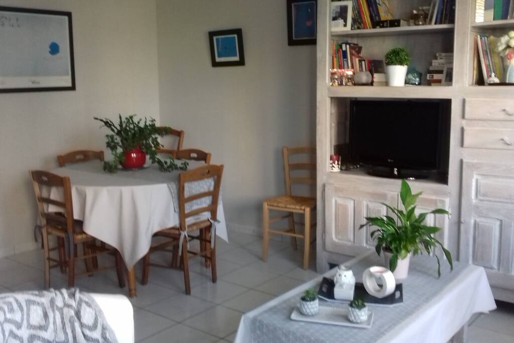 salon, salle à manger