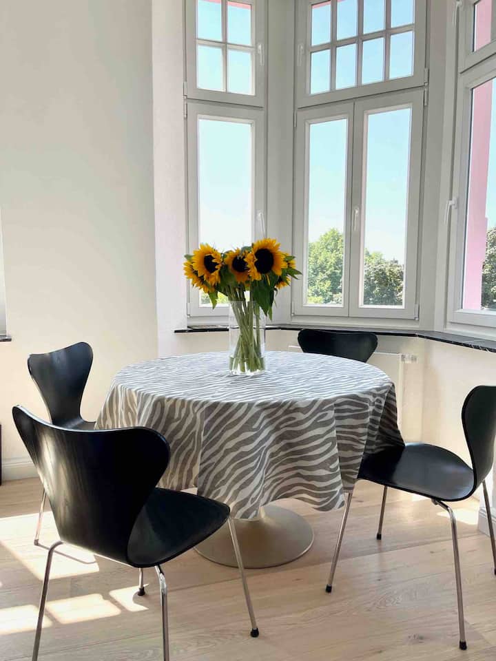 Tolle Altbauwohnung Mit Aussicht - Münster