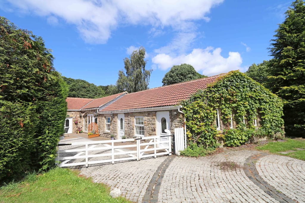 Ford Cottage