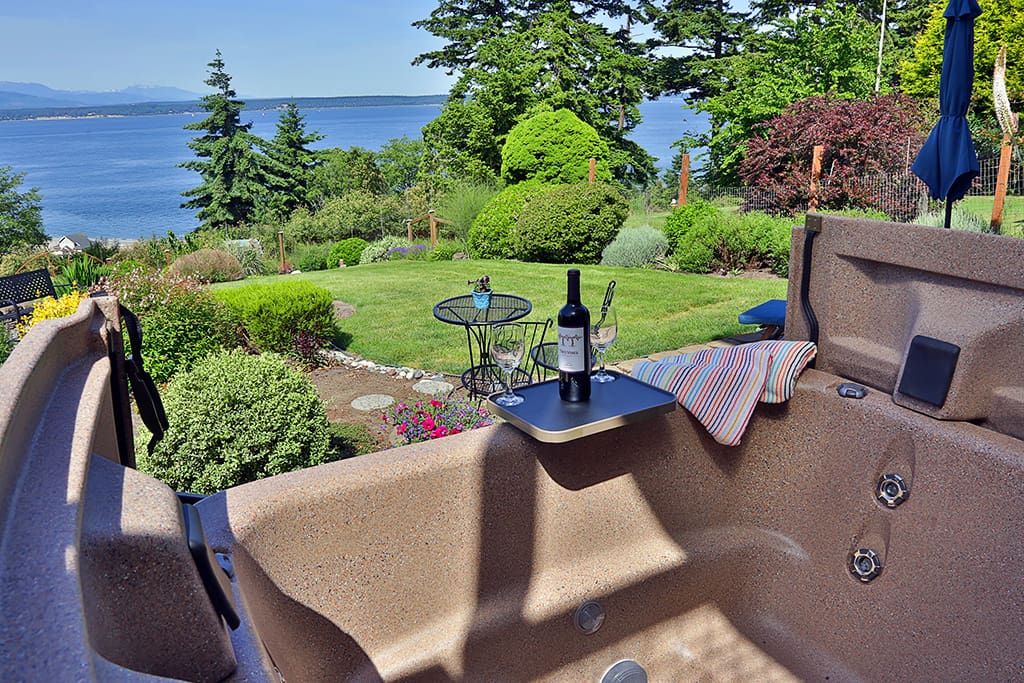 Hot Tub with Panoramic View