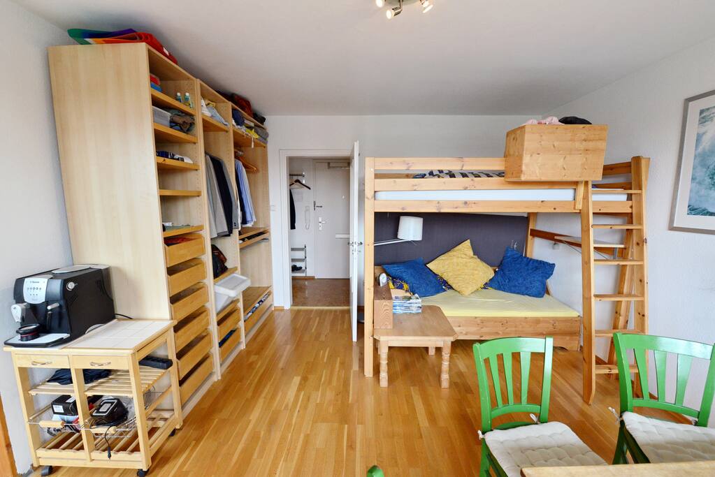 Hochbett 1,40x2m mit (Schlaf-)Sofa