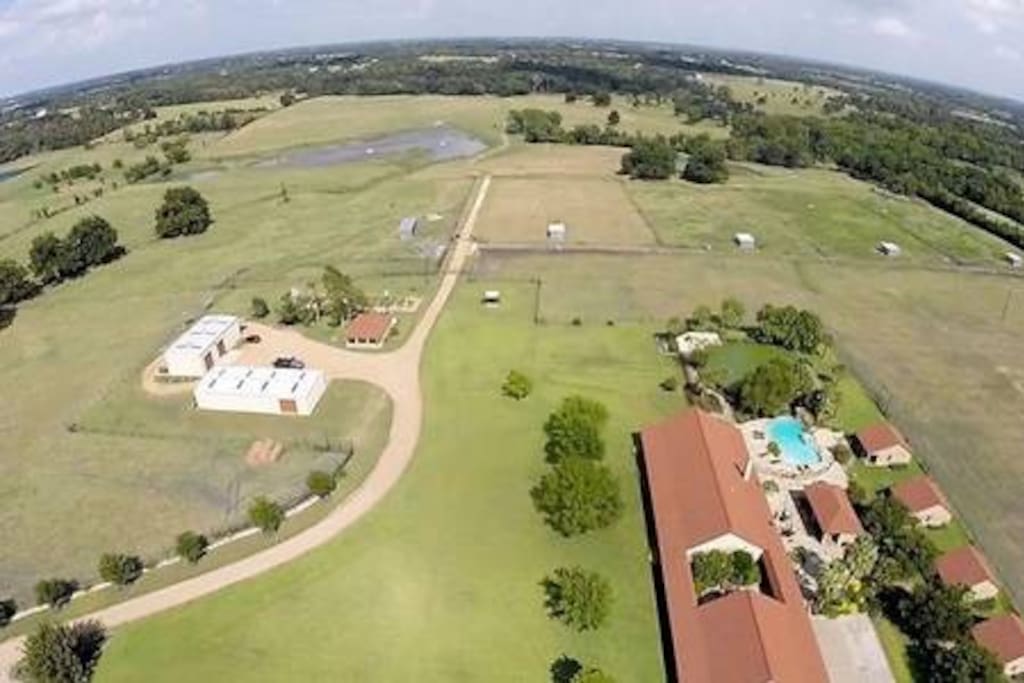 Rockin’ star ranch. 150 acres to explore and enjoy Farm stays for