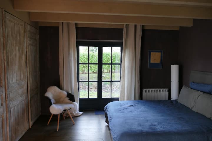 Chambre rez-de-chaussée