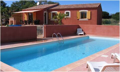 Jordane house with pool and tennis in Luberon