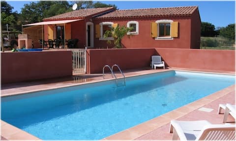 Jordane house with pool and tennis in Luberon