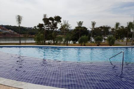 APTO. DE UM QUARTO NO ILHAS DO LAGO ECORESPORT