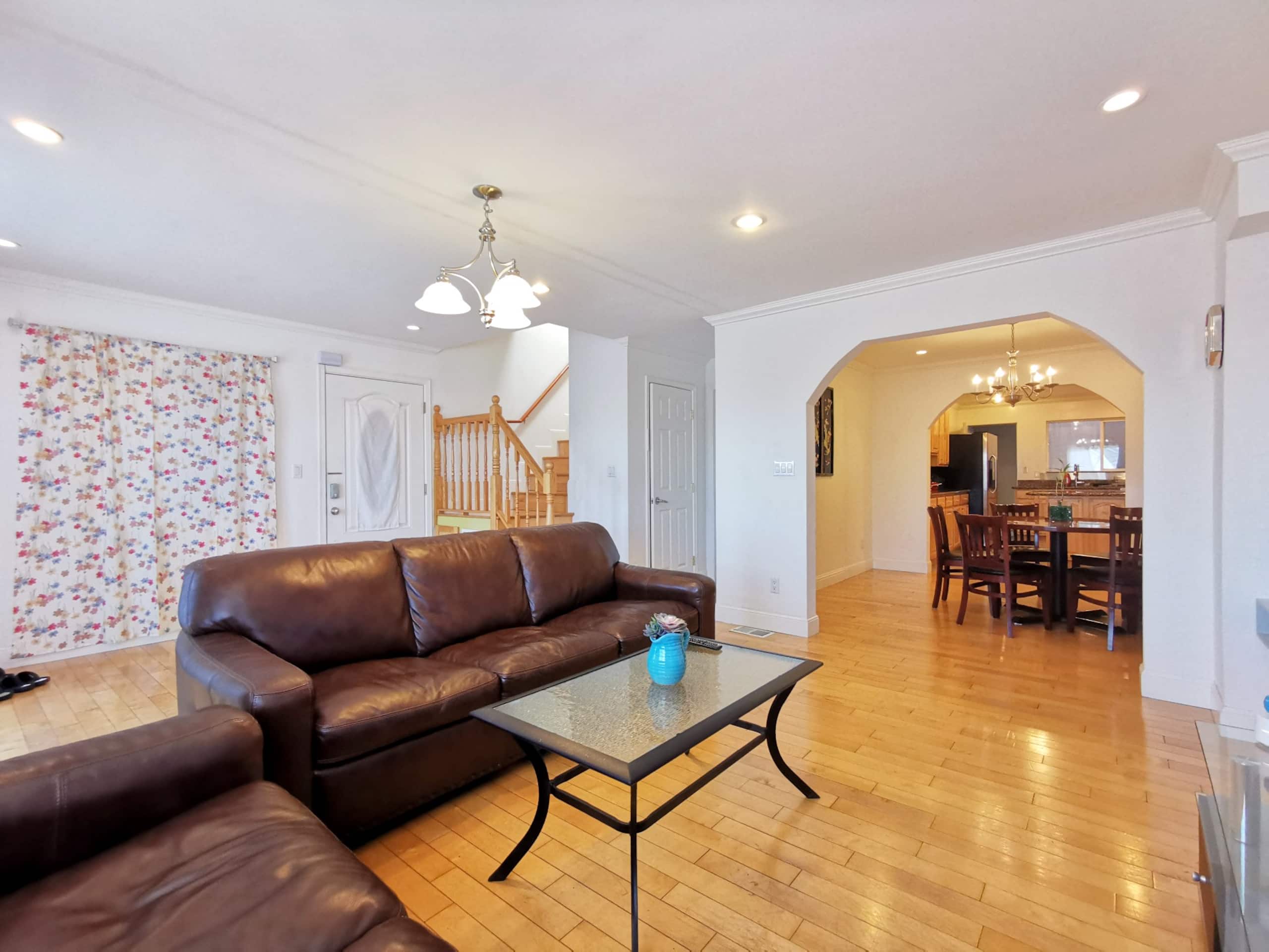 Home in San Francisco · ★4.8 · 3 bedrooms · 3 beds · 2 baths - Image 5