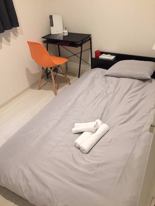 bed