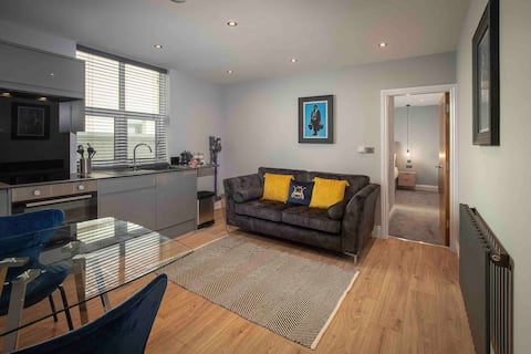 APT 4 NEW for 2021 luxury accommodation